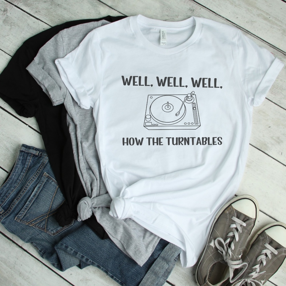 NWT Well Well Well How the Turntables Graphic Tee